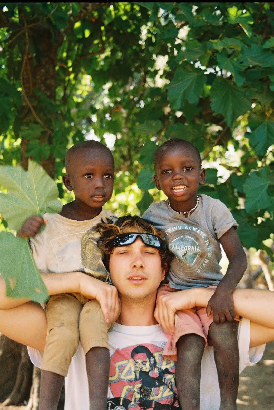Research trip Senegal. Buum, pont, mort: a situated research journey from Dakar to Casamance