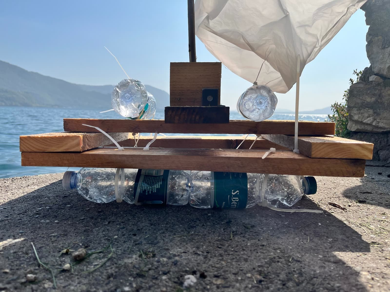 The floating artifact on the water